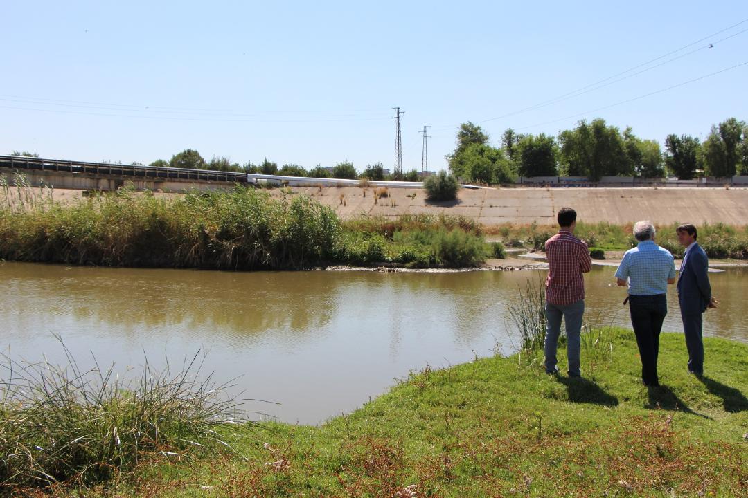 En este momento estás viendo Finalizan las obras del corredor ecológico en el encauzamiento del río Guadaíra, que une Sevilla con Dos Hermanas