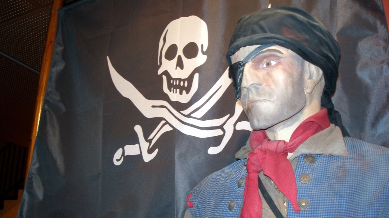 En este momento estás viendo Los»Piratas» desembarcan en el Pabellón de la Navegación hasta el 19 de abril