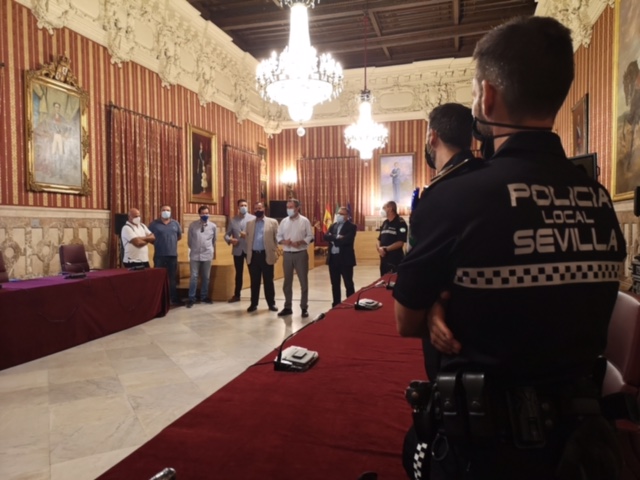 En este momento estás viendo Nuevos agentes de la Policía Local destinados a los distritos Macarena, Este-Alcosa-Torreblanca y Sur