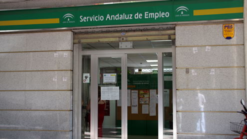En este momento estás viendo Empleo inicia un proyecto de colaboración público-privada que atenderá en Sevilla a 847 desempleados con dificultades de inserción