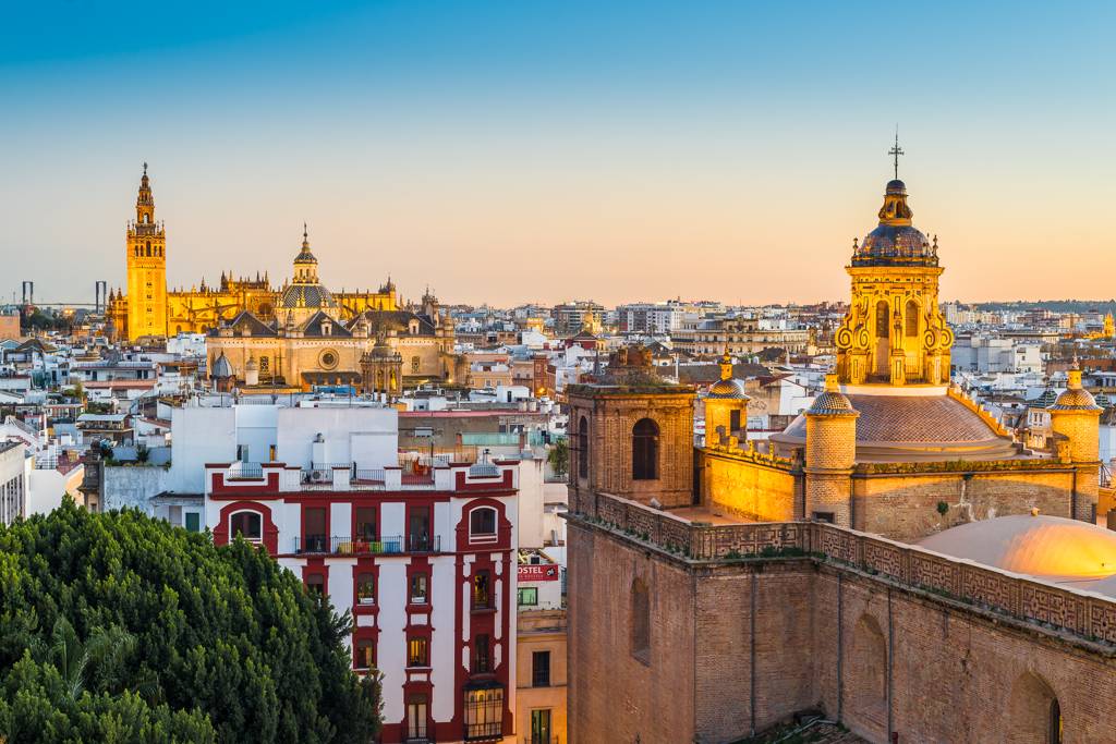 En este momento estás viendo Sevilla se someterá una evaluación de 400 requisitos de la sociedad estatal de innovación y tecnologías SEGITTUR para ser Destino Turístico Inteligente