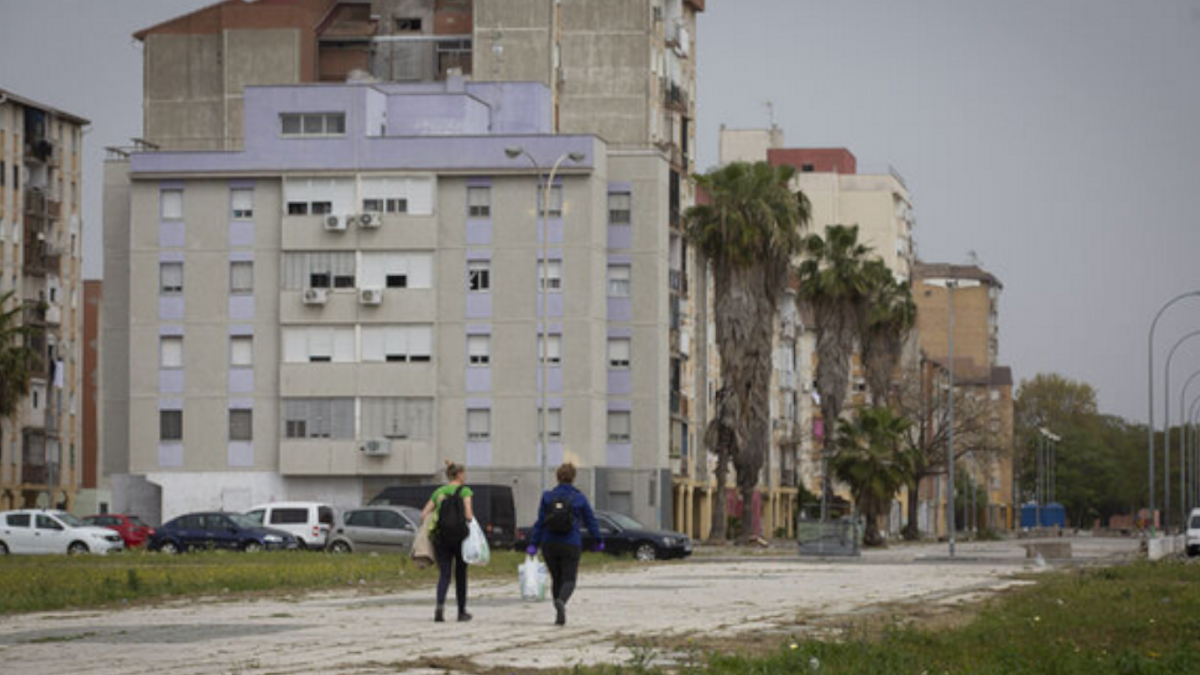 En este momento estás viendo El PP pide un plan de promoción global de zonas necesitadas para que Sevilla deje de liderar el ranking de barrios más pobres de España