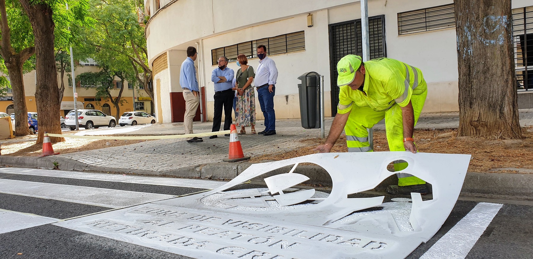 En este momento estás viendo Renovación de la señalética de la Avenida de China y ampliación a dos carriles en sentido Taiwán