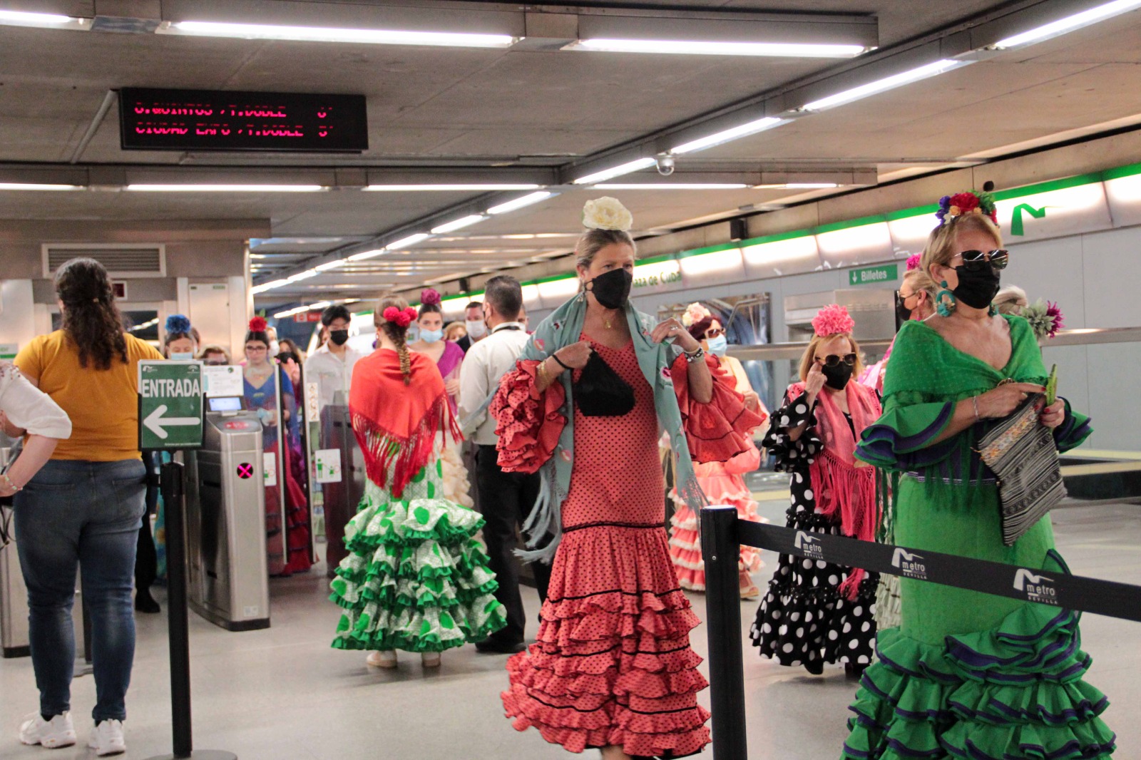 En este momento estás viendo Metro de Sevilla transporta 914.942 usuarios durante la Feria, un 6,3% más que en 2019
