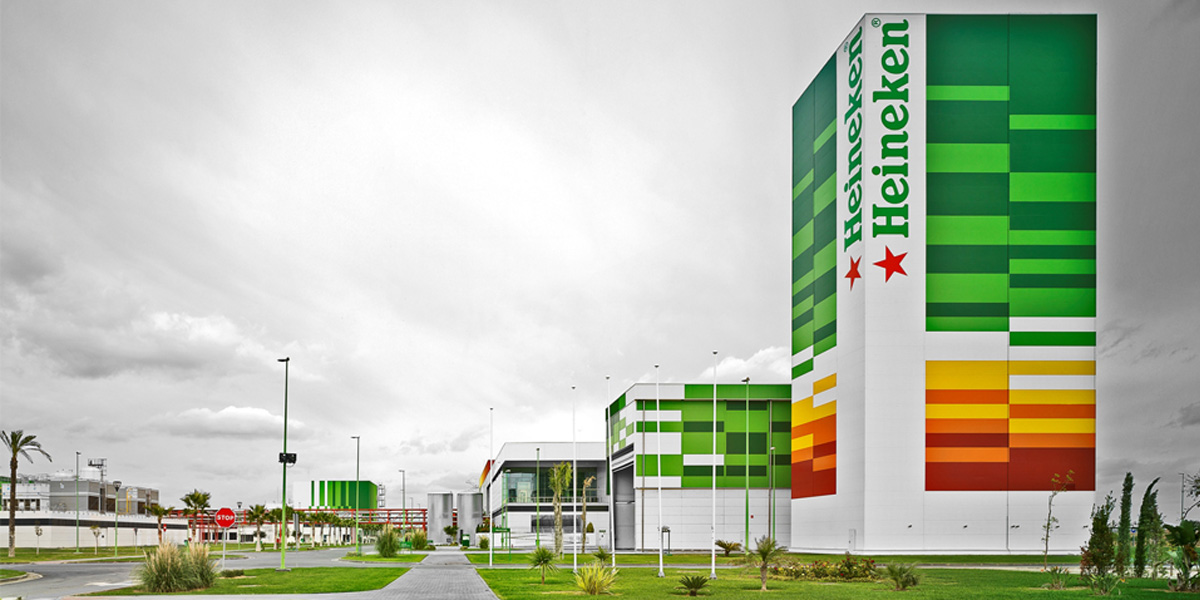 En este momento estás viendo El Ayuntamiento concede la licencia de obras a Heineken España para la construcción de una planta termosolar de autoconsumo para su fábrica de Sevilla