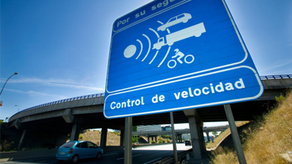 En este momento estás viendo Más de 500 conductores han sido denunciados durante la última campaña de control de velocidad en carreteras de Sevilla