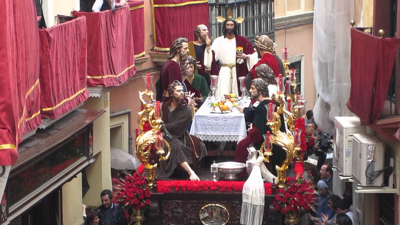 Fotos de La Cena en el Domingo de Ramos de la Semana Santa de Sevilla