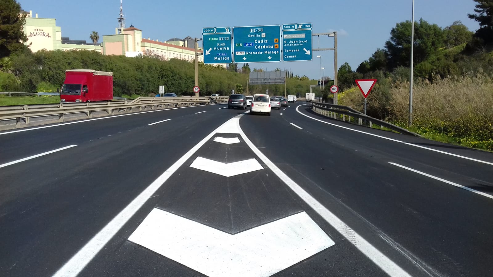 En este momento estás viendo La Junta destina 17 millones al carril BUS-VAO en el Aljarafe entre el PISA y la Autovía de Coria 