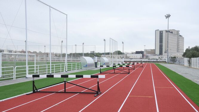 En este momento estás viendo La nueva pista de atletismo de Bellavista, lista para su uso