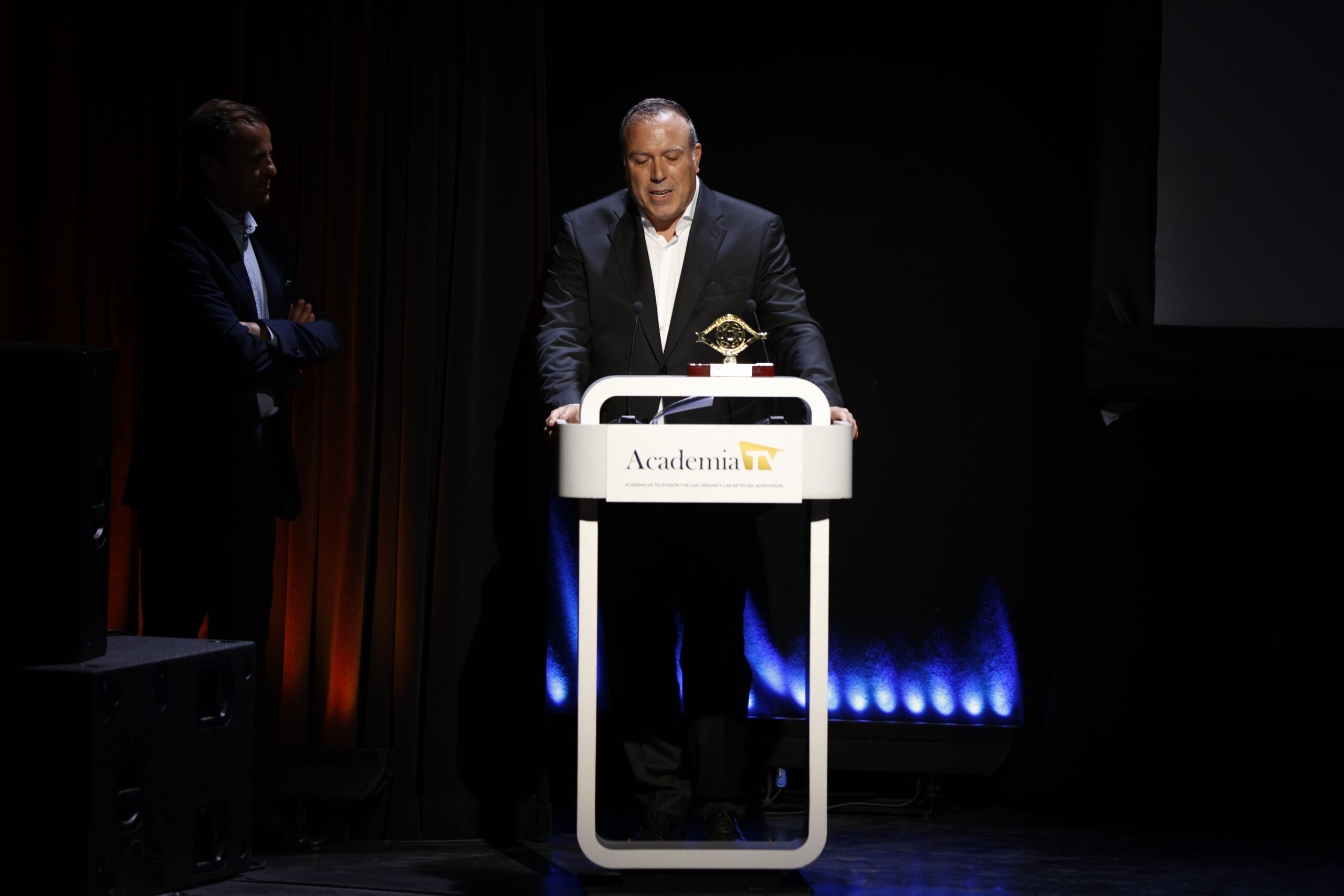 En este momento estás viendo El sevillano Gustavo Fuentes, director de Grupo ADM, recibe el Premio Talento de la Academia TV de España