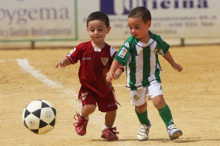 En la semana de derbi, #sevillaesfútbol26