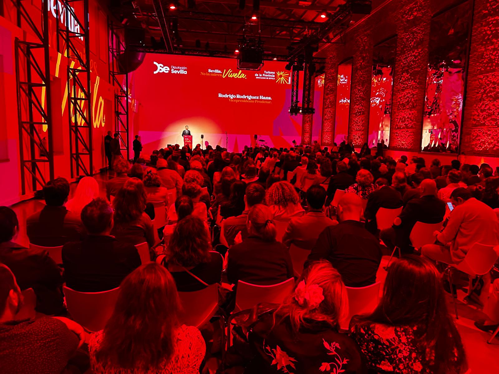 La Diputación presenta «Destino Sevilla» en Madrid