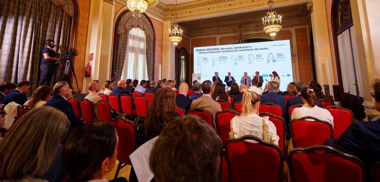 “Andalucía es garantía de suministro y seguridad alimentaria para los 500 millones de consumidores europeos”
