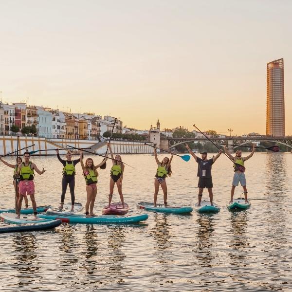 Naturanda adquiere Paddle Surf Sevilla y amplía su oferta en el Guadalquivir